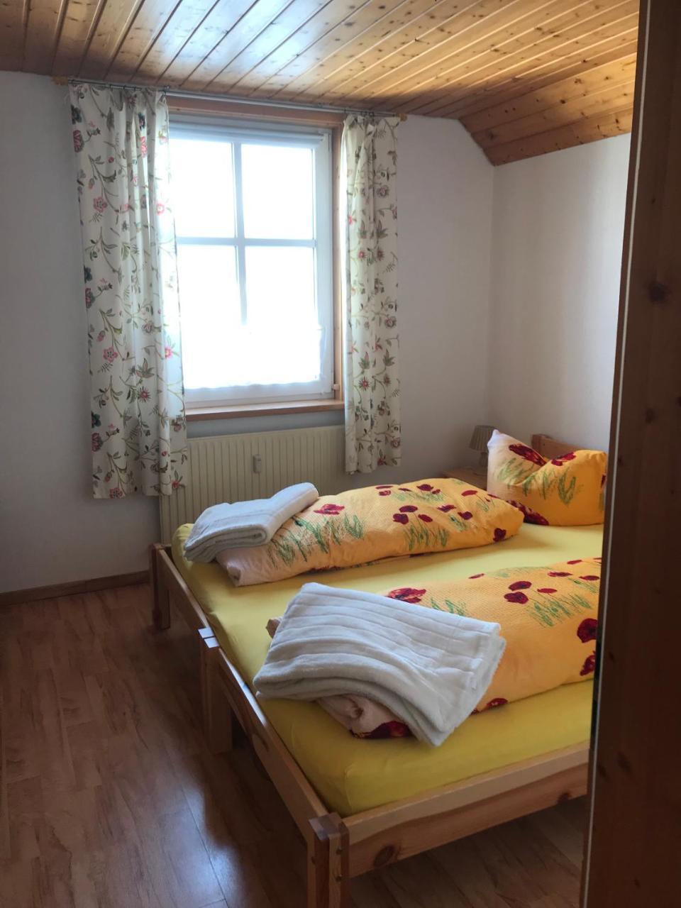 Die Dirndlkoenigin Grunenbach ภายนอก รูปภาพ